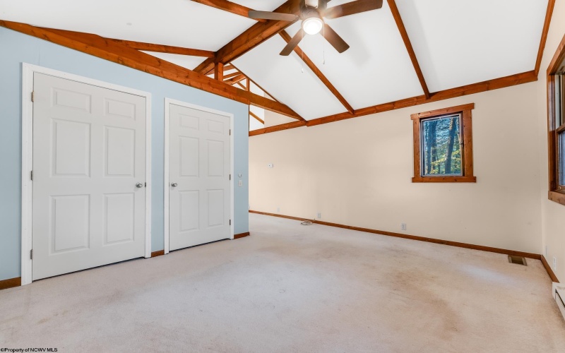 265 Paradise Circle, Morgantown, West Virginia 26508, 4 Bedrooms Bedrooms, 9 Rooms Rooms,2 BathroomsBathrooms,Single Family Detached,For Sale,Paradise,10160698