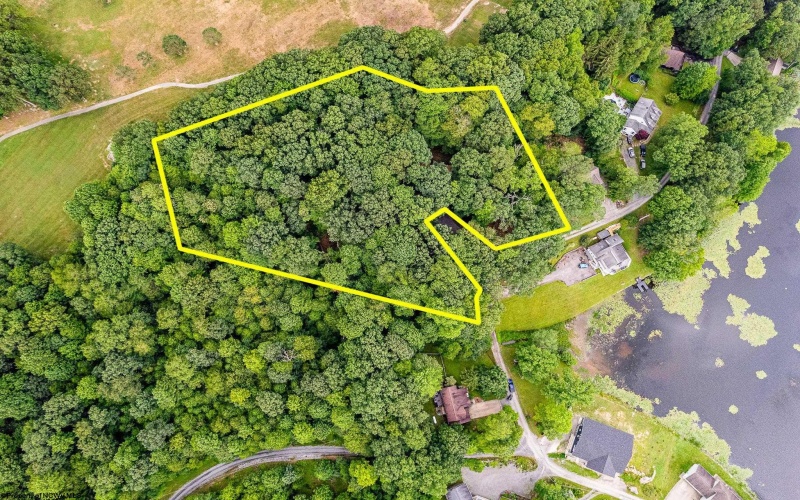 265 Paradise Circle, Morgantown, West Virginia 26508, 4 Bedrooms Bedrooms, 9 Rooms Rooms,2 BathroomsBathrooms,Single Family Detached,For Sale,Paradise,10160698