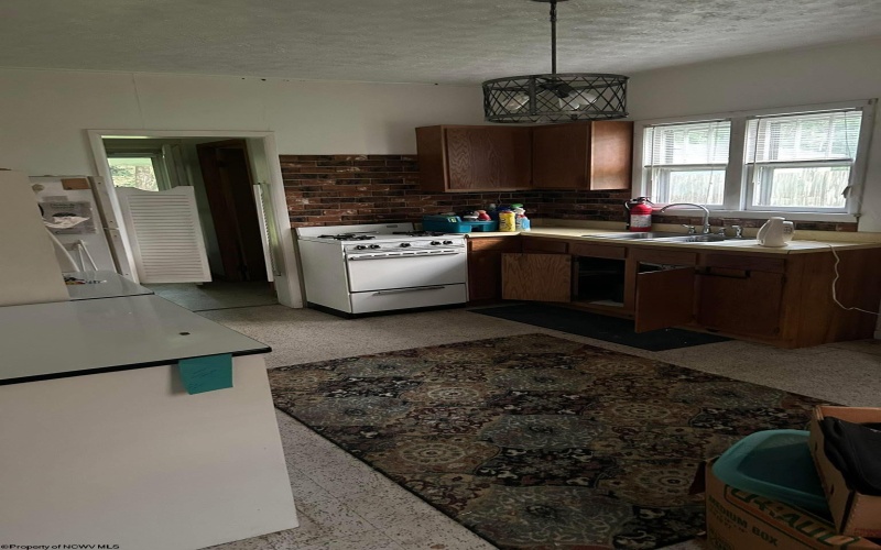 230 Merrill Street, Parsons, West Virginia 26287, 3 Bedrooms Bedrooms, 6 Rooms Rooms,1 BathroomBathrooms,Single Family Detached,For Sale,Merrill,10162130 230 Merrill Street, Parsons, West Virginia 26287, 3 Bedrooms Bedrooms, 6 Rooms Rooms,1 BathroomBathrooms,Single Family Detached,For Sale,Merrill,10162130