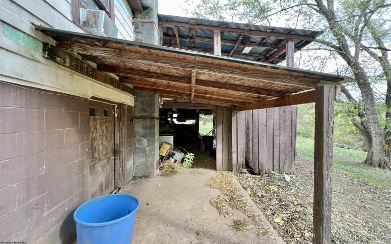 302 Butchers Lane, Weston, West Virginia 26452, ,Lots/land,For Sale,Butchers,10162141