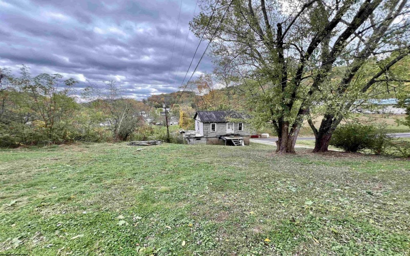 302 Butchers Lane, Weston, West Virginia 26452, ,Lots/land,For Sale,Butchers,10162141
