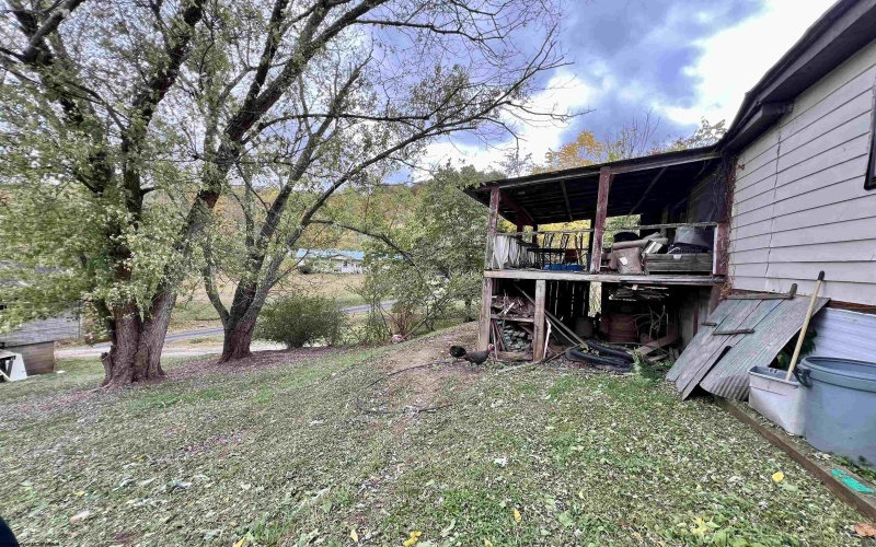 302 Butchers Lane, Weston, West Virginia 26452, ,Lots/land,For Sale,Butchers,10162141