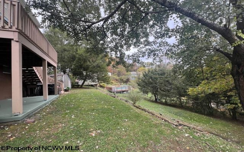 1235 Woodland Crescent, Fairmont, West Virginia 26554, 4 Bedrooms Bedrooms, 8 Rooms Rooms,1 BathroomBathrooms,Single Family Detached,For Sale,Woodland,10162140