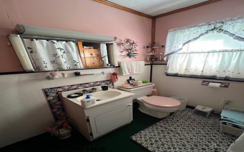 104 Short Street, Elkins, West Virginia 26241-9999, 2 Bedrooms Bedrooms, 7 Rooms Rooms,1 BathroomBathrooms,Single Family Detached,For Sale,Short,10162155 104 Short Street, Elkins, West Virginia 26241-9999, 2 Bedrooms Bedrooms, 7 Rooms Rooms,1 BathroomBathrooms,Single Family Detached,For Sale,Short,10162155