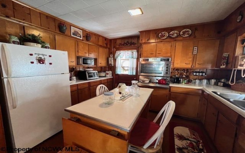 104 Short Street, Elkins, West Virginia 26241-9999, 2 Bedrooms Bedrooms, 7 Rooms Rooms,1 BathroomBathrooms,Single Family Detached,For Sale,Short,10162155 104 Short Street, Elkins, West Virginia 26241-9999, 2 Bedrooms Bedrooms, 7 Rooms Rooms,1 BathroomBathrooms,Single Family Detached,For Sale,Short,10162155