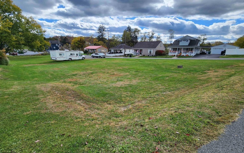 132 Willis Avenue, Bridgeport, West Virginia 26330, ,Lots/land,For Sale,Willis,10162156 132 Willis Avenue, Bridgeport, West Virginia 26330, ,Lots/land,For Sale,Willis,10162156