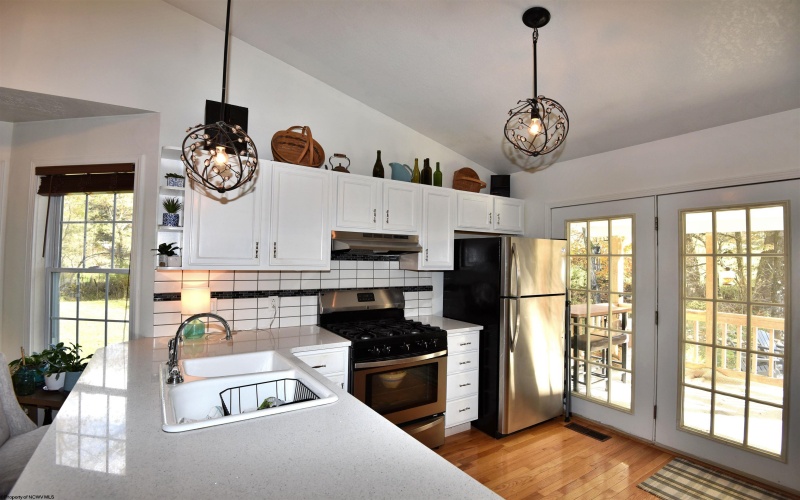 36 Holly Street, Elkins, West Virginia 26241, 2 Bedrooms Bedrooms, 4 Rooms Rooms,2 BathroomsBathrooms,Single Family Detached,For Sale,Holly,10162162