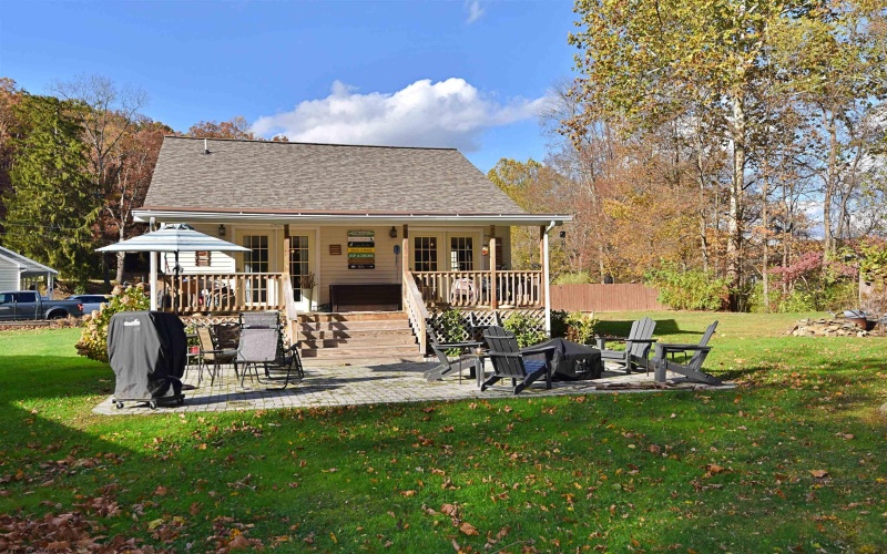 36 Holly Street, Elkins, West Virginia 26241, 2 Bedrooms Bedrooms, 4 Rooms Rooms,2 BathroomsBathrooms,Single Family Detached,For Sale,Holly,10162162