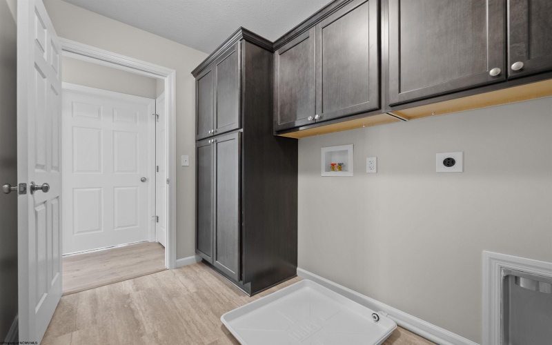 Lot 46 Martin's Perch Drive, Fairmont, West Virginia 26554, 3 Bedrooms Bedrooms, 6 Rooms Rooms,2 BathroomsBathrooms,Single Family Detached,For Sale,Martin's Perch,10162159