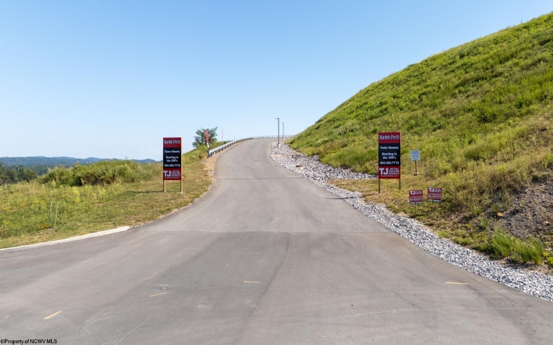 Lot 46 Martin's Perch Drive, Fairmont, West Virginia 26554, 3 Bedrooms Bedrooms, 6 Rooms Rooms,2 BathroomsBathrooms,Single Family Detached,For Sale,Martin's Perch,10162159