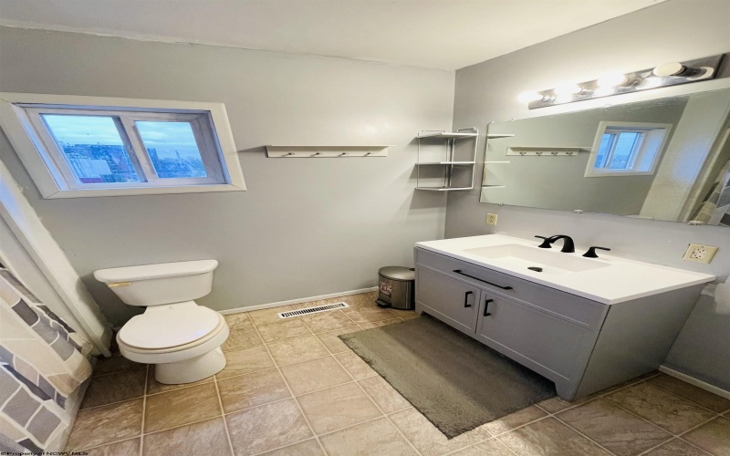 412 Merrill Avenue, Rivesville, West Virginia 26588, 3 Bedrooms Bedrooms, 8 Rooms Rooms,2 BathroomsBathrooms,Single Family Detached,For Sale,Merrill,10162173 412 Merrill Avenue, Rivesville, West Virginia 26588, 3 Bedrooms Bedrooms, 8 Rooms Rooms,2 BathroomsBathrooms,Single Family Detached,For Sale,Merrill,10162173