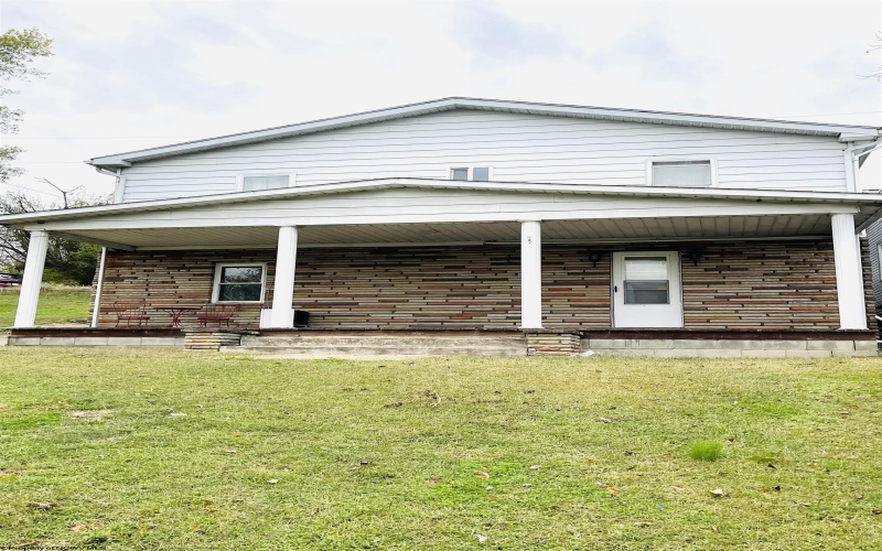 412 Merrill Avenue, Rivesville, West Virginia 26588, 3 Bedrooms Bedrooms, 8 Rooms Rooms,2 BathroomsBathrooms,Single Family Detached,For Sale,Merrill,10162173 412 Merrill Avenue, Rivesville, West Virginia 26588, 3 Bedrooms Bedrooms, 8 Rooms Rooms,2 BathroomsBathrooms,Single Family Detached,For Sale,Merrill,10162173