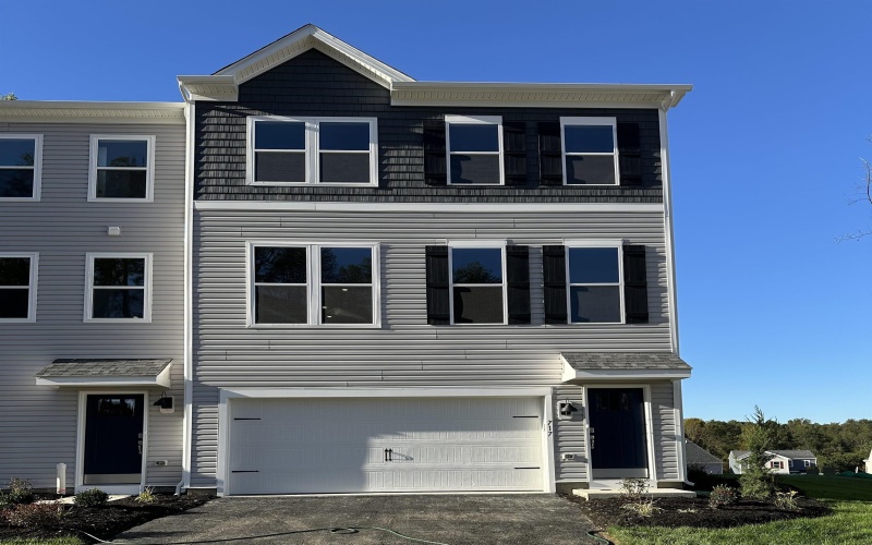 717 Hardman Drive, Morgantown, West Virginia 26501, 3 Bedrooms Bedrooms, 6 Rooms Rooms,3 BathroomsBathrooms,Residential Rentals,For Rent,Hardman,10162170 717 Hardman Drive, Morgantown, West Virginia 26501, 3 Bedrooms Bedrooms, 6 Rooms Rooms,3 BathroomsBathrooms,Residential Rentals,For Rent,Hardman,10162170