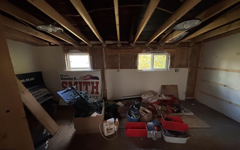 424 Talbott Road, Belington, West Virginia 26250, 2 Bedrooms Bedrooms, 6 Rooms Rooms,1 BathroomBathrooms,Single Family Detached,For Sale,Talbott,10162168 424 Talbott Road, Belington, West Virginia 26250, 2 Bedrooms Bedrooms, 6 Rooms Rooms,1 BathroomBathrooms,Single Family Detached,For Sale,Talbott,10162168