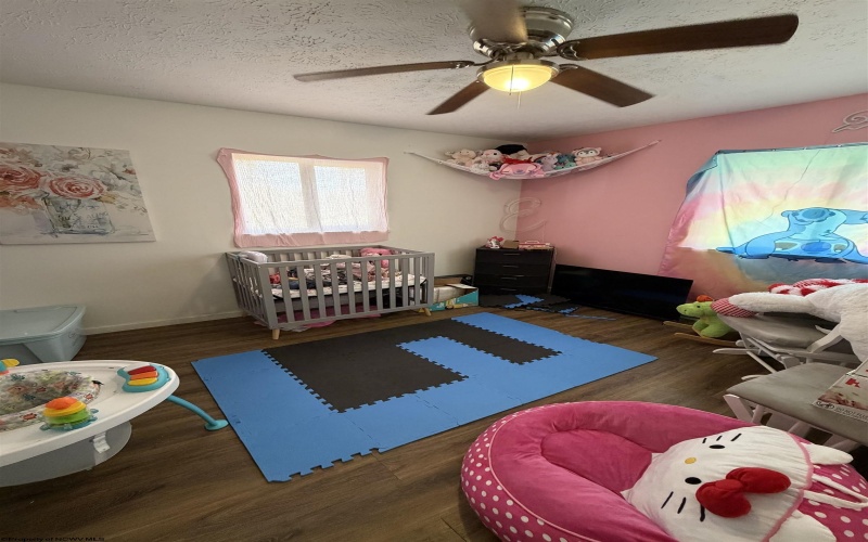 201 Sand Run Road, Weston, West Virginia 26452, 4 Bedrooms Bedrooms, 5 Rooms Rooms,1 BathroomBathrooms,Single Family Detached,For Sale,Sand Run,10162169