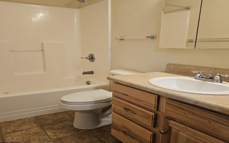 90 Clear Spring Drive, Morgantown, West Virginia 26508, 3 Bedrooms Bedrooms, 6 Rooms Rooms,2 BathroomsBathrooms,Single Family Attached,For Sale,Clear Spring,10162191