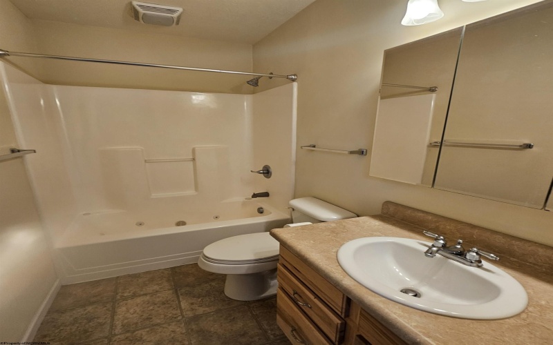 90 Clear Spring Drive, Morgantown, West Virginia 26508, 3 Bedrooms Bedrooms, 6 Rooms Rooms,2 BathroomsBathrooms,Single Family Attached,For Sale,Clear Spring,10162191