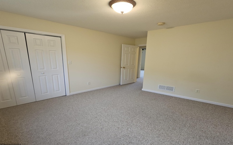 90 Clear Spring Drive, Morgantown, West Virginia 26508, 3 Bedrooms Bedrooms, 6 Rooms Rooms,2 BathroomsBathrooms,Single Family Attached,For Sale,Clear Spring,10162191