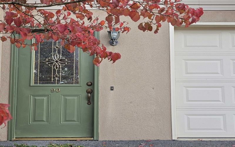 90 Clear Spring Drive, Morgantown, West Virginia 26508, 3 Bedrooms Bedrooms, 6 Rooms Rooms,2 BathroomsBathrooms,Single Family Attached,For Sale,Clear Spring,10162191