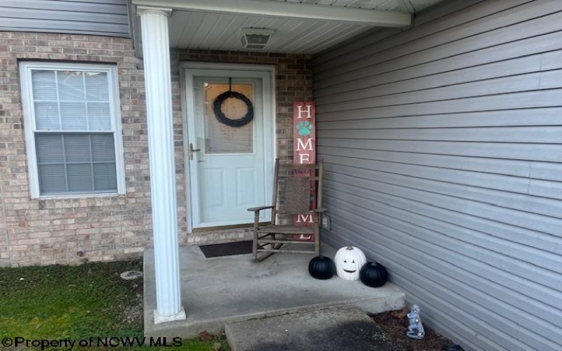 301 Olympic Lane, Fairmont, West Virginia 26554, 3 Bedrooms Bedrooms, 5 Rooms Rooms,1 BathroomBathrooms,Single Family Attached,For Sale,Olympic,10162175 301 Olympic Lane, Fairmont, West Virginia 26554, 3 Bedrooms Bedrooms, 5 Rooms Rooms,1 BathroomBathrooms,Single Family Attached,For Sale,Olympic,10162175