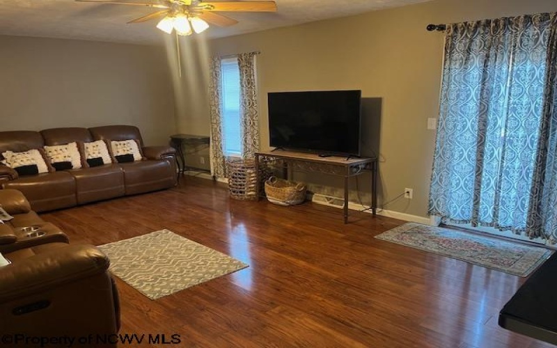 301 Olympic Lane, Fairmont, West Virginia 26554, 3 Bedrooms Bedrooms, 5 Rooms Rooms,1 BathroomBathrooms,Single Family Attached,For Sale,Olympic,10162175 301 Olympic Lane, Fairmont, West Virginia 26554, 3 Bedrooms Bedrooms, 5 Rooms Rooms,1 BathroomBathrooms,Single Family Attached,For Sale,Olympic,10162175