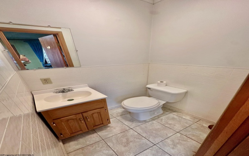 474 Main Avenue, Weston, West Virginia 26452, ,Multi-unit/income,For Sale,Main,10162174