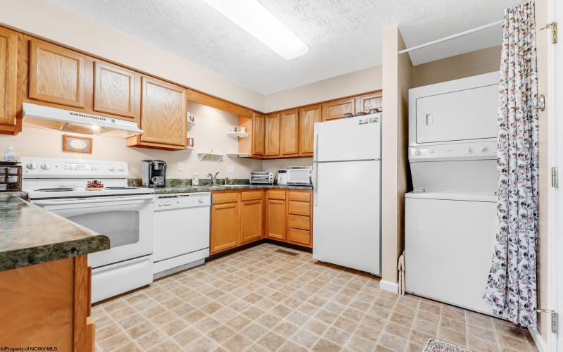 709 Monongalia Avenue, Morgantown, West Virginia 26505, 3 Bedrooms Bedrooms, 5 Rooms Rooms,1 BathroomBathrooms,Single Family Detached,For Sale,Monongalia,10162176