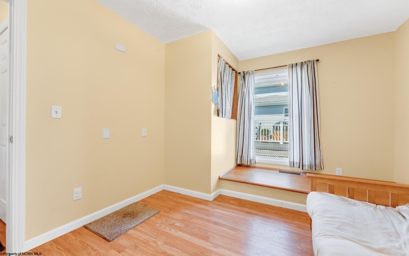 709 Monongalia Avenue, Morgantown, West Virginia 26505, 3 Bedrooms Bedrooms, 5 Rooms Rooms,1 BathroomBathrooms,Single Family Detached,For Sale,Monongalia,10162176