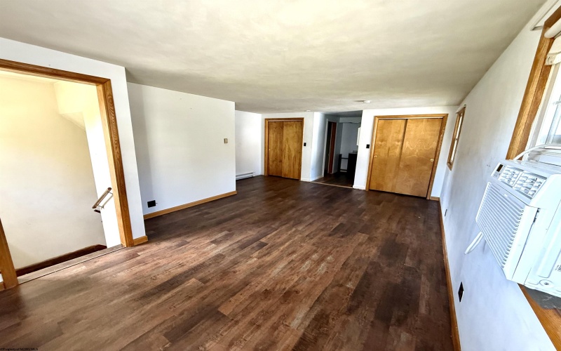 1465 Barry Street, Fairmont, West Virginia 26554, 3 Bedrooms Bedrooms, 8 Rooms Rooms,2 BathroomsBathrooms,Single Family Detached,For Sale,Barry,10162177