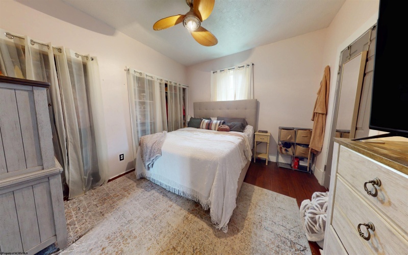 505 Potomac Avenue, Fairmont, West Virginia 26554, 3 Bedrooms Bedrooms, 6 Rooms Rooms,2 BathroomsBathrooms,Single Family Detached,For Sale,Potomac,10162178