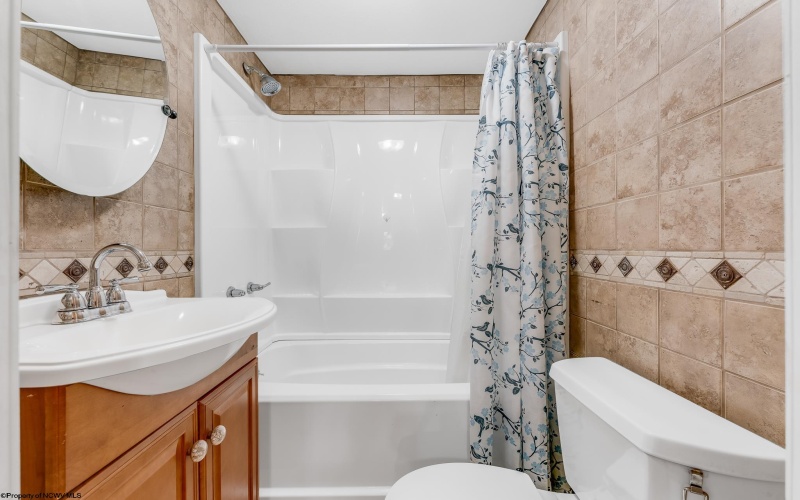 263 Goodwin Road, Smithfield, Pennsylvania 15478, 4 Bedrooms Bedrooms, 7 Rooms Rooms,2 BathroomsBathrooms,Single Family Detached,For Sale,Goodwin,10162179