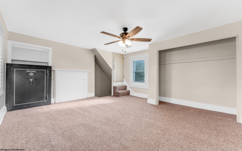 263 Goodwin Road, Smithfield, Pennsylvania 15478, 4 Bedrooms Bedrooms, 7 Rooms Rooms,2 BathroomsBathrooms,Single Family Detached,For Sale,Goodwin,10162179