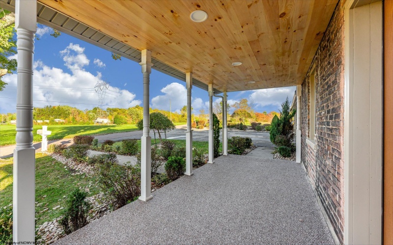 263 Goodwin Road, Smithfield, Pennsylvania 15478, 4 Bedrooms Bedrooms, 7 Rooms Rooms,2 BathroomsBathrooms,Single Family Detached,For Sale,Goodwin,10162179