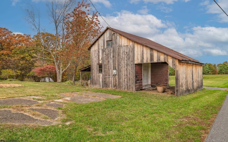 9988 Winchester Grade Road, Berkeley Springs, West Virginia 25411, 3 Bedrooms Bedrooms, 7 Rooms Rooms,1 BathroomBathrooms,Single Family Detached,For Sale,Winchester Grade,10162181 9988 Winchester Grade Road, Berkeley Springs, West Virginia 25411, 3 Bedrooms Bedrooms, 7 Rooms Rooms,1 BathroomBathrooms,Single Family Detached,For Sale,Winchester Grade,10162181