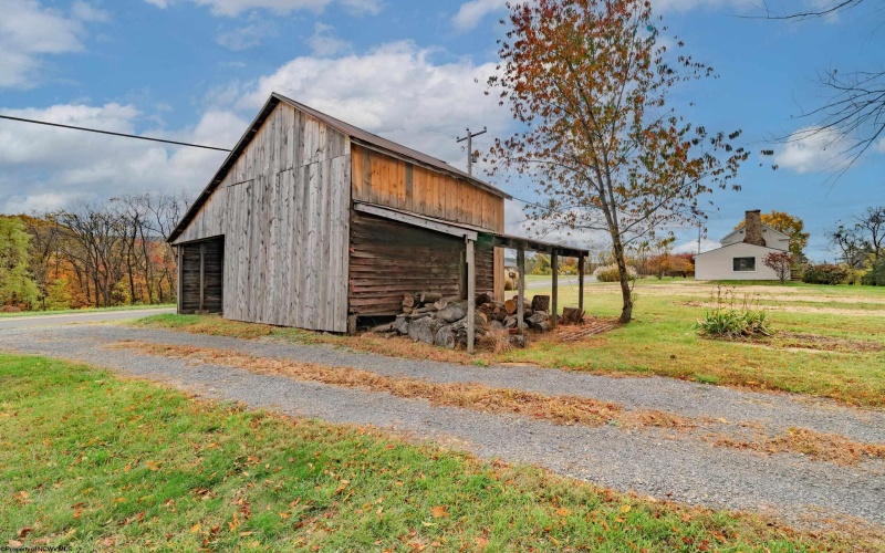 9988 Winchester Grade Road, Berkeley Springs, West Virginia 25411, 3 Bedrooms Bedrooms, 7 Rooms Rooms,1 BathroomBathrooms,Single Family Detached,For Sale,Winchester Grade,10162181 9988 Winchester Grade Road, Berkeley Springs, West Virginia 25411, 3 Bedrooms Bedrooms, 7 Rooms Rooms,1 BathroomBathrooms,Single Family Detached,For Sale,Winchester Grade,10162181