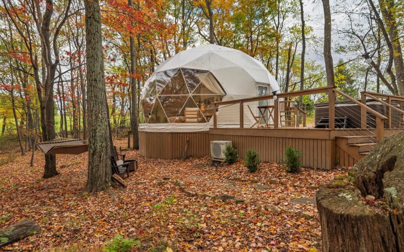 9988 Winchester Grade Road, Berkeley Springs, West Virginia 25411, 3 Bedrooms Bedrooms, 7 Rooms Rooms,1 BathroomBathrooms,Single Family Detached,For Sale,Winchester Grade,10162181 9988 Winchester Grade Road, Berkeley Springs, West Virginia 25411, 3 Bedrooms Bedrooms, 7 Rooms Rooms,1 BathroomBathrooms,Single Family Detached,For Sale,Winchester Grade,10162181