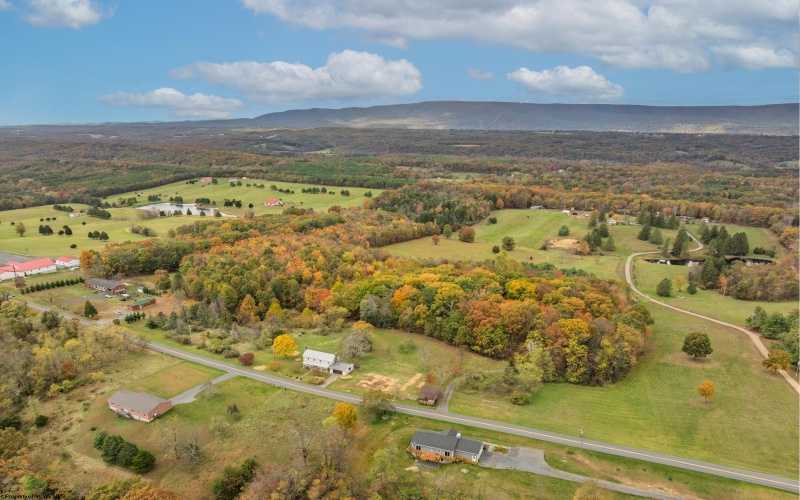 9988 Winchester Grade Road, Berkeley Springs, West Virginia 25411, 3 Bedrooms Bedrooms, 7 Rooms Rooms,1 BathroomBathrooms,Single Family Detached,For Sale,Winchester Grade,10162181 9988 Winchester Grade Road, Berkeley Springs, West Virginia 25411, 3 Bedrooms Bedrooms, 7 Rooms Rooms,1 BathroomBathrooms,Single Family Detached,For Sale,Winchester Grade,10162181