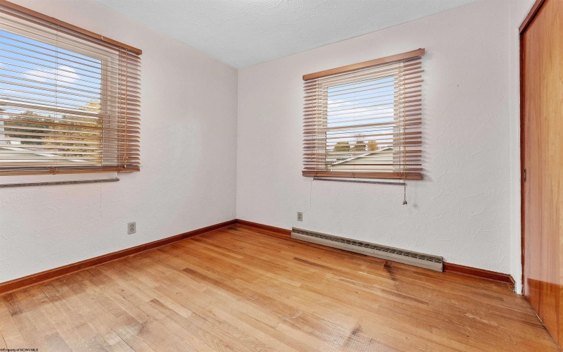 305 Manley Street, Barrackville, West Virginia 26559, 3 Bedrooms Bedrooms, 6 Rooms Rooms,2 BathroomsBathrooms,Single Family Detached,For Sale,Manley,10162186