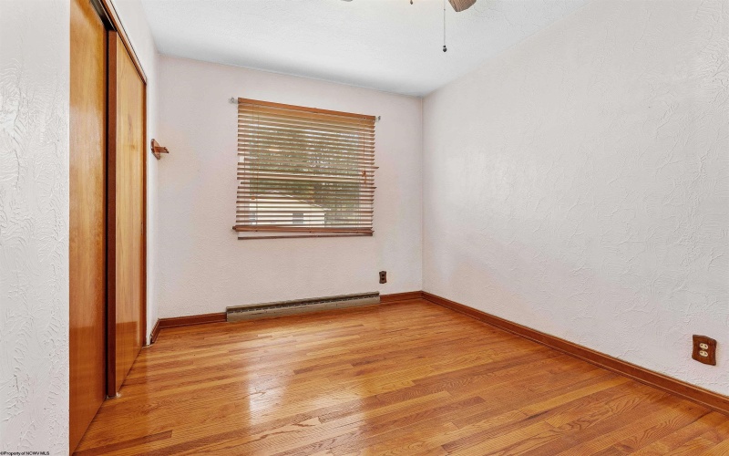 305 Manley Street, Barrackville, West Virginia 26559, 3 Bedrooms Bedrooms, 6 Rooms Rooms,2 BathroomsBathrooms,Single Family Detached,For Sale,Manley,10162186