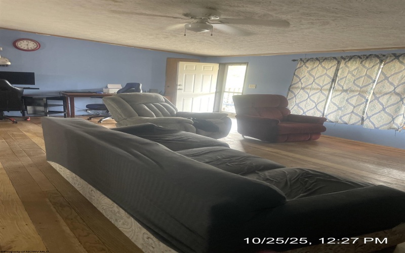 390 Hog Heaven Farm Road, Philippi, West Virginia 26408, 3 Bedrooms Bedrooms, 6 Rooms Rooms,2 BathroomsBathrooms,Single Family Detached,For Sale,Hog Heaven Farm,10162189 390 Hog Heaven Farm Road, Philippi, West Virginia 26408, 3 Bedrooms Bedrooms, 6 Rooms Rooms,2 BathroomsBathrooms,Single Family Detached,For Sale,Hog Heaven Farm,10162189