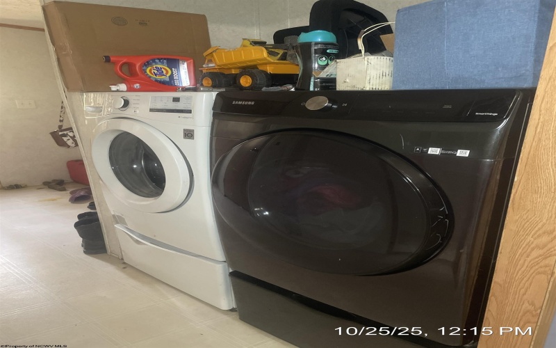 390 Hog Heaven Farm Road, Philippi, West Virginia 26408, 3 Bedrooms Bedrooms, 6 Rooms Rooms,2 BathroomsBathrooms,Single Family Detached,For Sale,Hog Heaven Farm,10162189 390 Hog Heaven Farm Road, Philippi, West Virginia 26408, 3 Bedrooms Bedrooms, 6 Rooms Rooms,2 BathroomsBathrooms,Single Family Detached,For Sale,Hog Heaven Farm,10162189