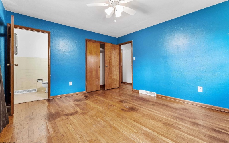 1352 Hillside Drive, Fairmont, West Virginia 26554, 3 Bedrooms Bedrooms, 7 Rooms Rooms,1 BathroomBathrooms,Single Family Detached,For Sale,Hillside,10162192 1352 Hillside Drive, Fairmont, West Virginia 26554, 3 Bedrooms Bedrooms, 7 Rooms Rooms,1 BathroomBathrooms,Single Family Detached,For Sale,Hillside,10162192