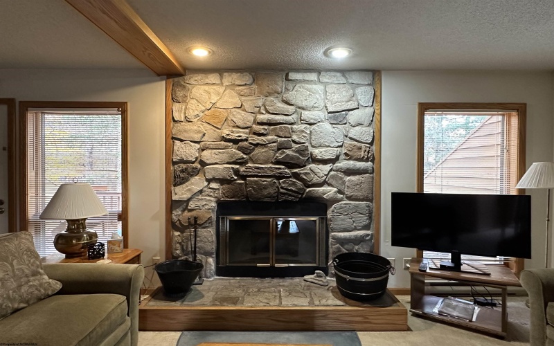 42 Deerfield Circle, Davis, West Virginia 26260, 3 Bedrooms Bedrooms, 7 Rooms Rooms,3 BathroomsBathrooms,Single Family Attached,For Sale,Deerfield,10162200 42 Deerfield Circle, Davis, West Virginia 26260, 3 Bedrooms Bedrooms, 7 Rooms Rooms,3 BathroomsBathrooms,Single Family Attached,For Sale,Deerfield,10162200