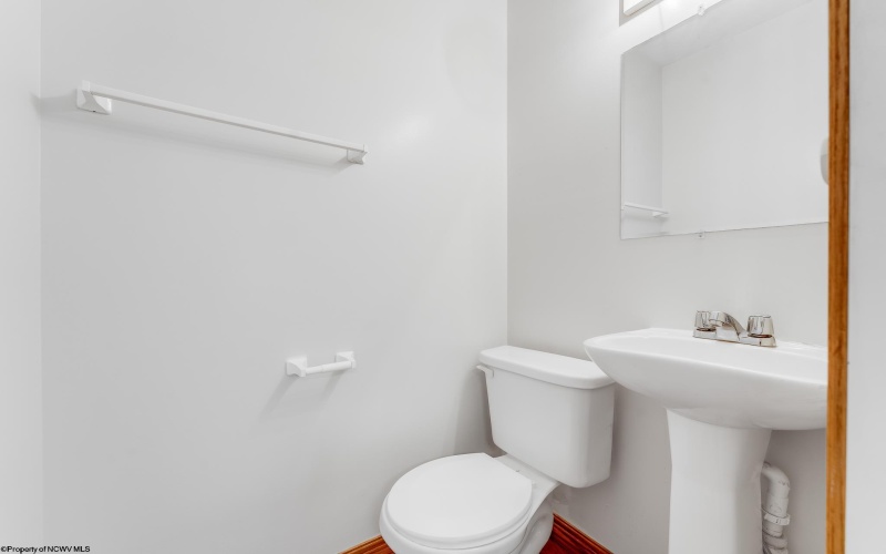 3 Bakers Pointe, Morgantown, West Virginia 26505, 2 Bedrooms Bedrooms, 4 Rooms Rooms,1 BathroomBathrooms,Single Family Attached,For Sale,Bakers,10162199 3 Bakers Pointe, Morgantown, West Virginia 26505, 2 Bedrooms Bedrooms, 4 Rooms Rooms,1 BathroomBathrooms,Single Family Attached,For Sale,Bakers,10162199