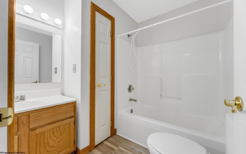 3 Bakers Pointe, Morgantown, West Virginia 26505, 2 Bedrooms Bedrooms, 4 Rooms Rooms,1 BathroomBathrooms,Single Family Attached,For Sale,Bakers,10162199 3 Bakers Pointe, Morgantown, West Virginia 26505, 2 Bedrooms Bedrooms, 4 Rooms Rooms,1 BathroomBathrooms,Single Family Attached,For Sale,Bakers,10162199