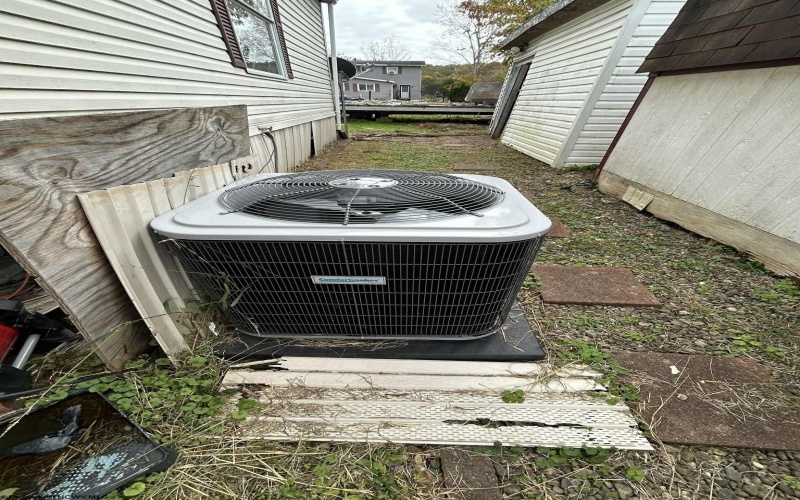 3753 Old Weston Road, Buckhannon, West Virginia 26201, 3 Bedrooms Bedrooms, 5 Rooms Rooms,1 BathroomBathrooms,Single Family Detached,For Sale,Old Weston,10162194 3753 Old Weston Road, Buckhannon, West Virginia 26201, 3 Bedrooms Bedrooms, 5 Rooms Rooms,1 BathroomBathrooms,Single Family Detached,For Sale,Old Weston,10162194