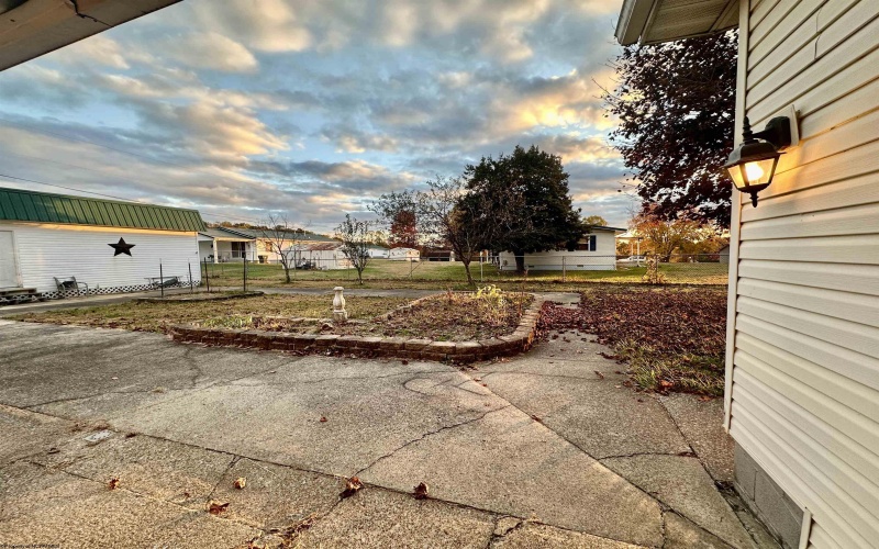 25 McKnight Drive, Buckhannon, West Virginia 26201, 4 Bedrooms Bedrooms, 8 Rooms Rooms,2 BathroomsBathrooms,Single Family Detached,For Sale,McKnight,10162195 25 McKnight Drive, Buckhannon, West Virginia 26201, 4 Bedrooms Bedrooms, 8 Rooms Rooms,2 BathroomsBathrooms,Single Family Detached,For Sale,McKnight,10162195