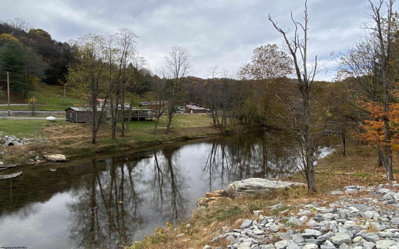 8248 Alton Road, Adrian, West Virginia 26210, 4 Bedrooms Bedrooms, 7 Rooms Rooms,2 BathroomsBathrooms,Single Family Detached,For Sale,Alton,10162197