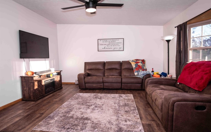 1376 Clifton Mills Road, Bruceton Mills, West Virginia 26525, 3 Bedrooms Bedrooms, 8 Rooms Rooms,2 BathroomsBathrooms,Single Family Detached,For Sale,Clifton Mills,10162201 1376 Clifton Mills Road, Bruceton Mills, West Virginia 26525, 3 Bedrooms Bedrooms, 8 Rooms Rooms,2 BathroomsBathrooms,Single Family Detached,For Sale,Clifton Mills,10162201