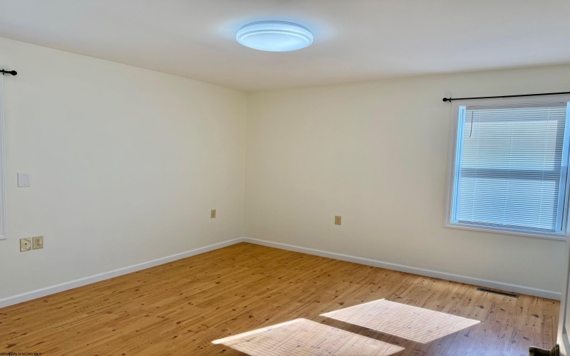 411 Pineview Drive, Thomas, West Virginia 26292-8018, 2 Bedrooms Bedrooms, 7 Rooms Rooms,2 BathroomsBathrooms,Single Family Attached,For Sale,Pineview,10162210 411 Pineview Drive, Thomas, West Virginia 26292-8018, 2 Bedrooms Bedrooms, 7 Rooms Rooms,2 BathroomsBathrooms,Single Family Attached,For Sale,Pineview,10162210